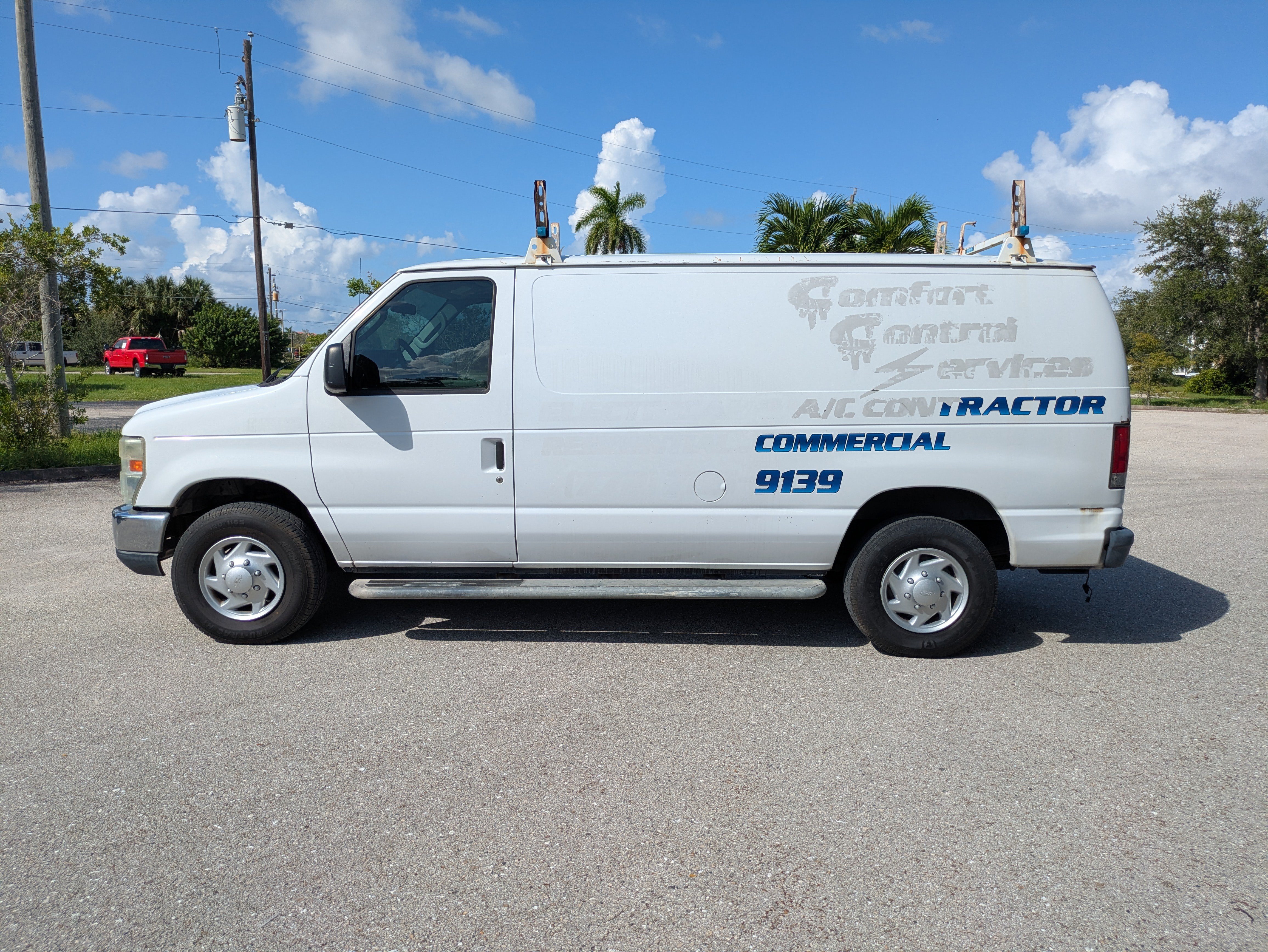 Used 2013 Ford E-250 and Econoline 250 w/ PWR Group RWD image 7