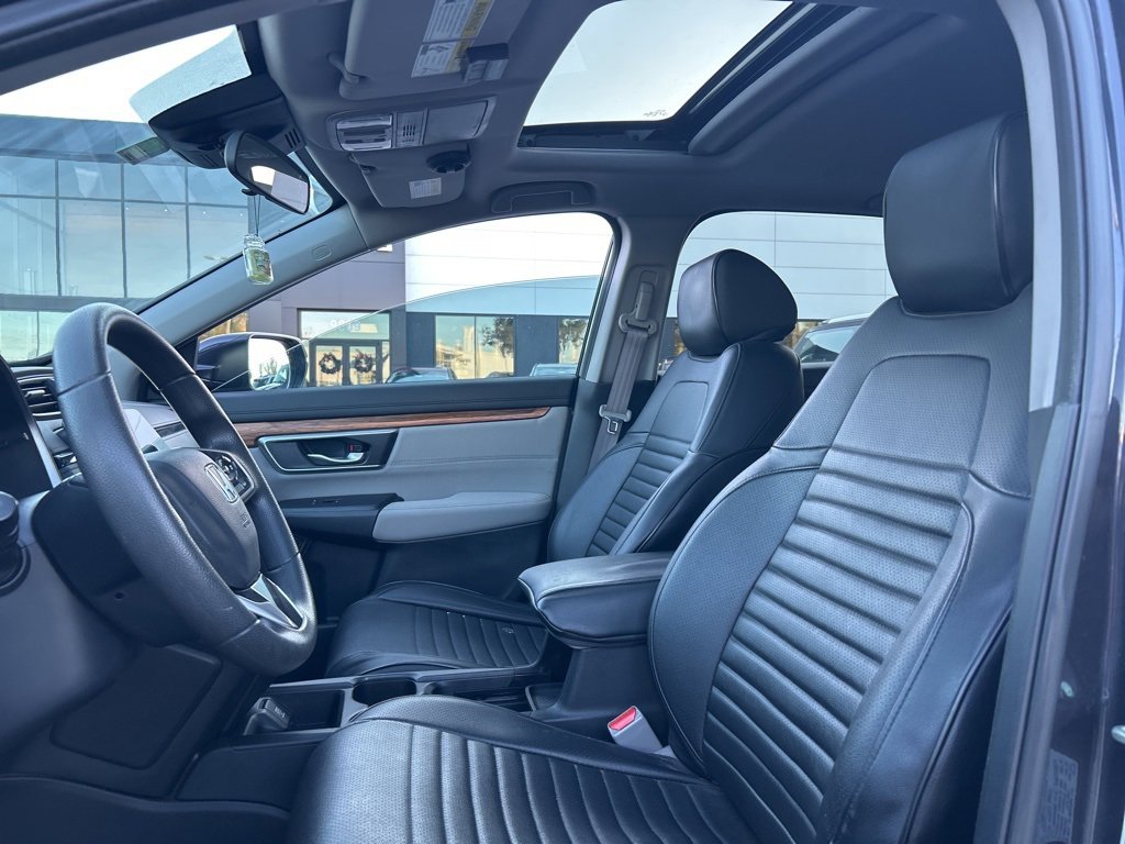 Used 2019 Honda CR-V EX image 2