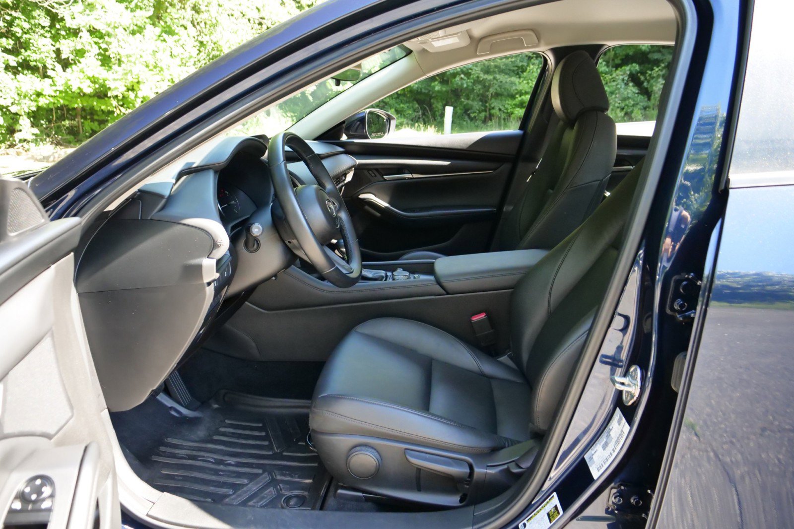 Used 2021 MAZDA MAZDA3 s FWD image 19