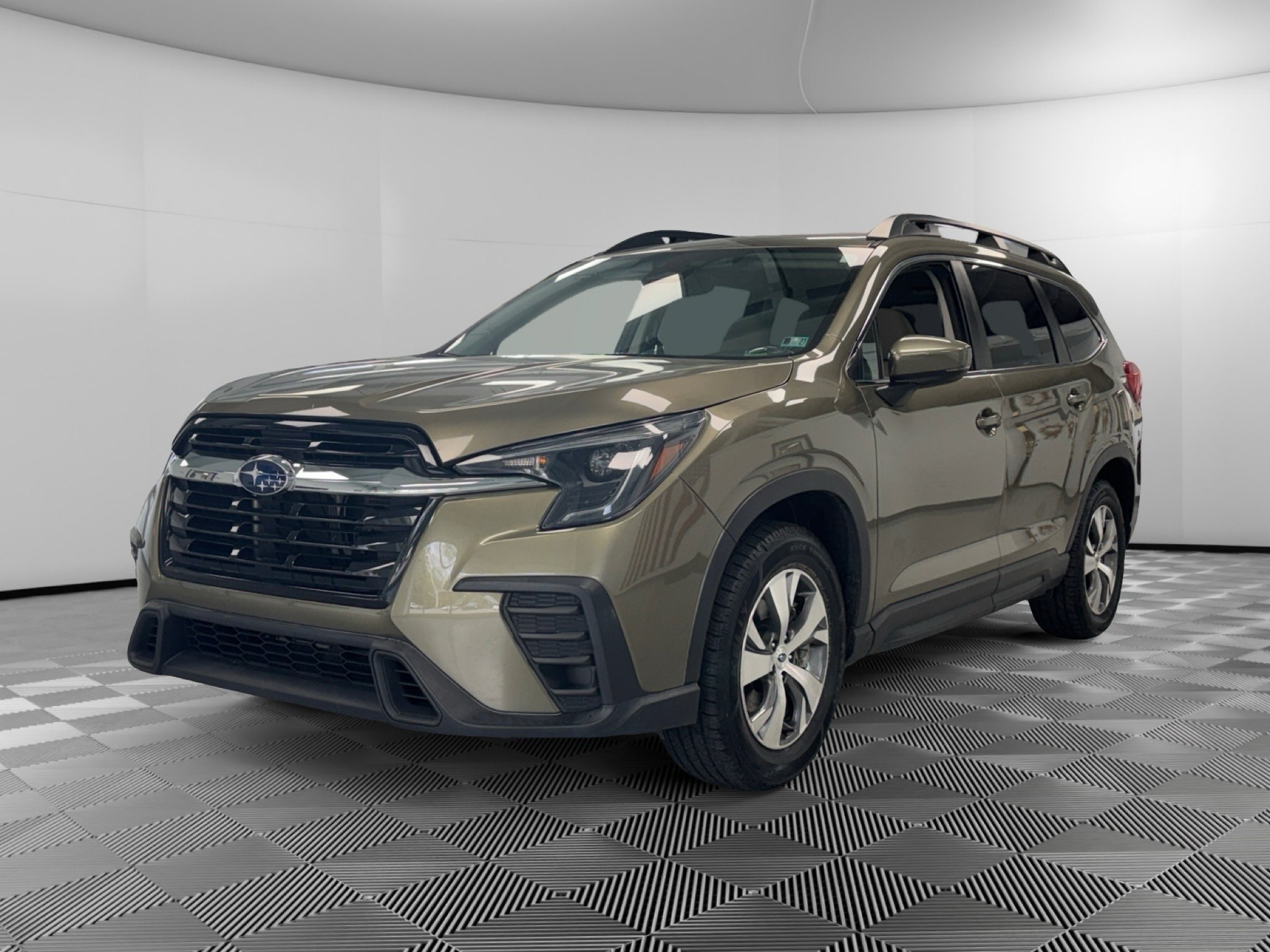 Used 2024 Subaru Ascent Premium w/ Convenience Package AWD/4WD image 4