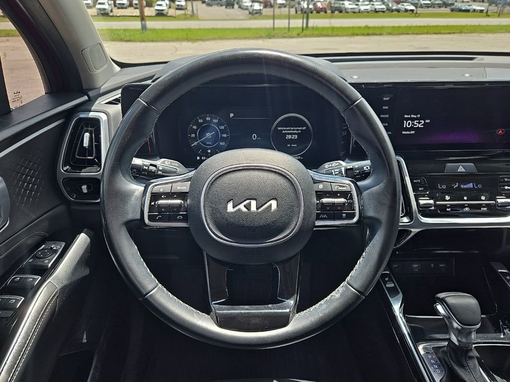Used 2023 Kia Sorento SX FWD image 4