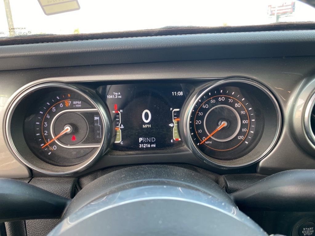 Used 2019 Jeep Wrangler Unlimited Sahara image 19