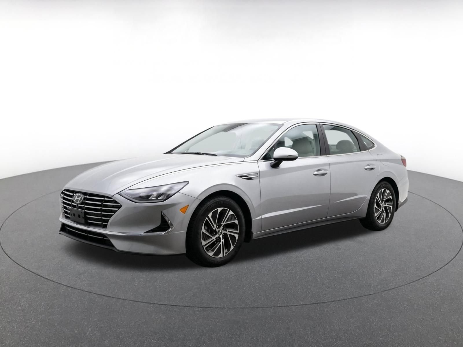 Used 2026 Hyundai Sonata Blue FWD image 3