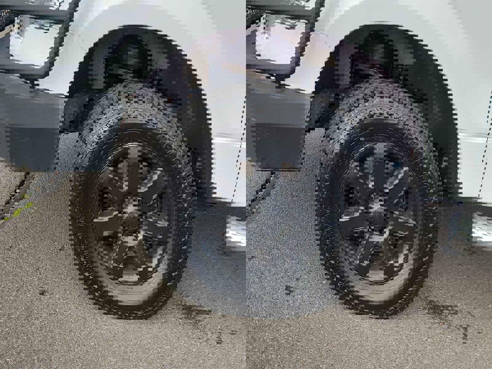 Used 2014 Ford F150 XLT w/ Equipment Group 302A Luxury image 16