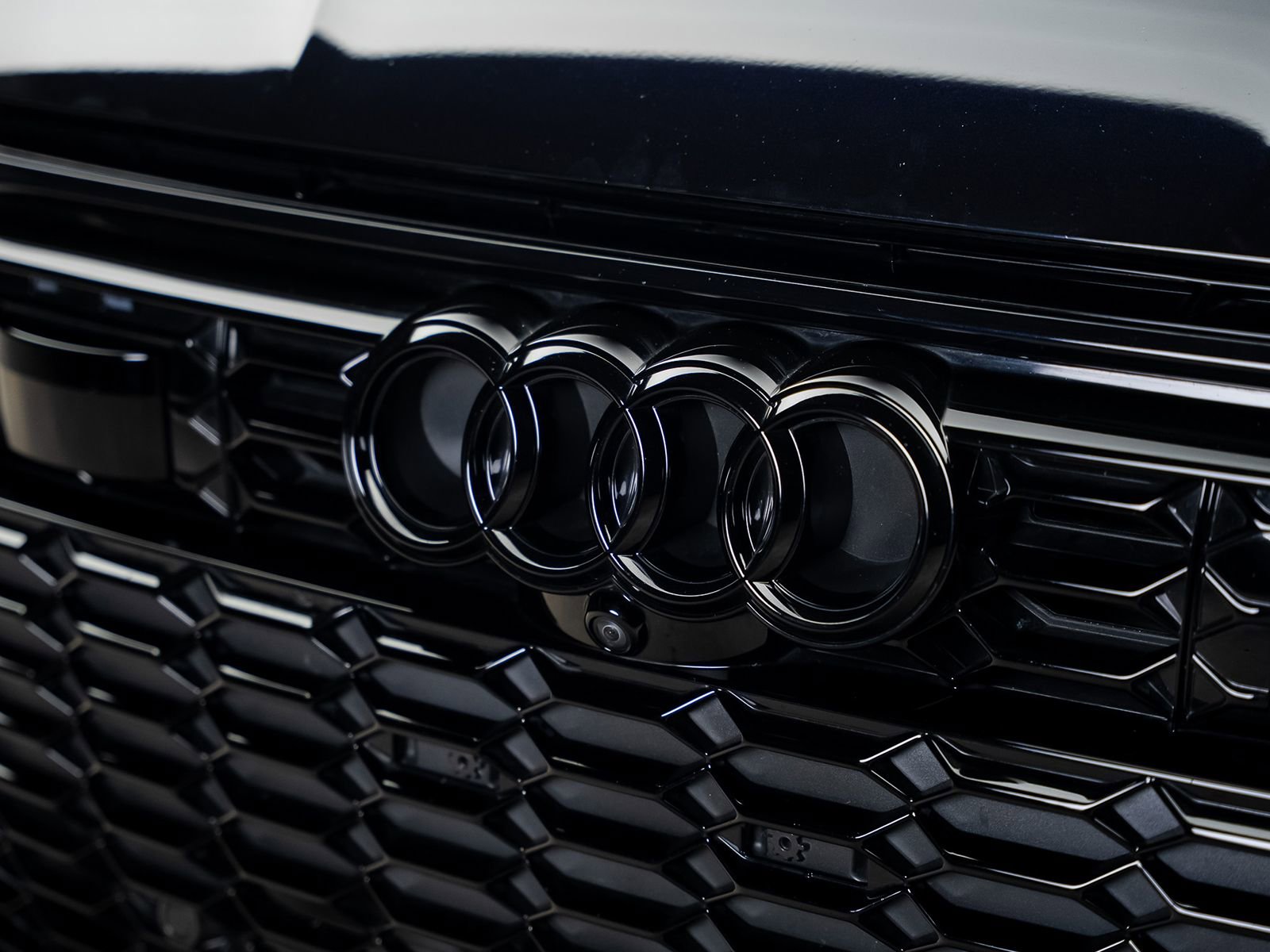 Used 2023 Audi RS 6 w/ Executive Package AWD/4WD image 11