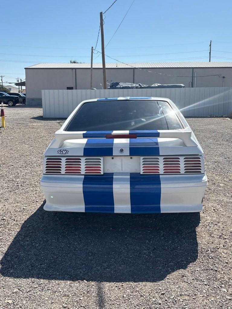 Used 1990 Ford Mustang GT RWD image 4