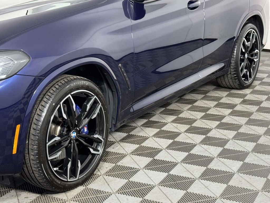 Used 2024 BMW X4 M40i w/ Premium Package image 13