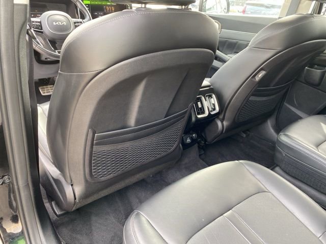 Used 2022 Kia Sorento EX AWD/4WD image 35