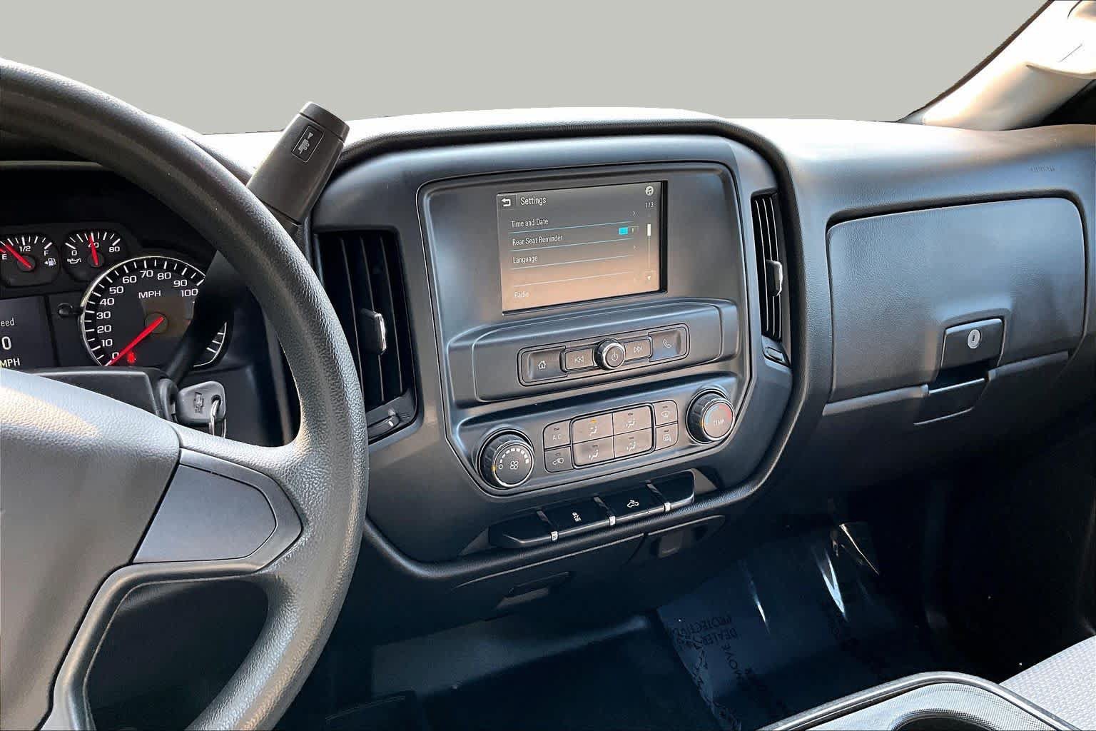 Used 2018 Chevrolet Silverado 1500 Custom w/ Trailering Package AWD/4WD image 7