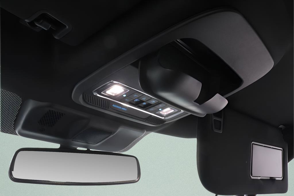 Used 2025 Ford F250 Platinum image 18