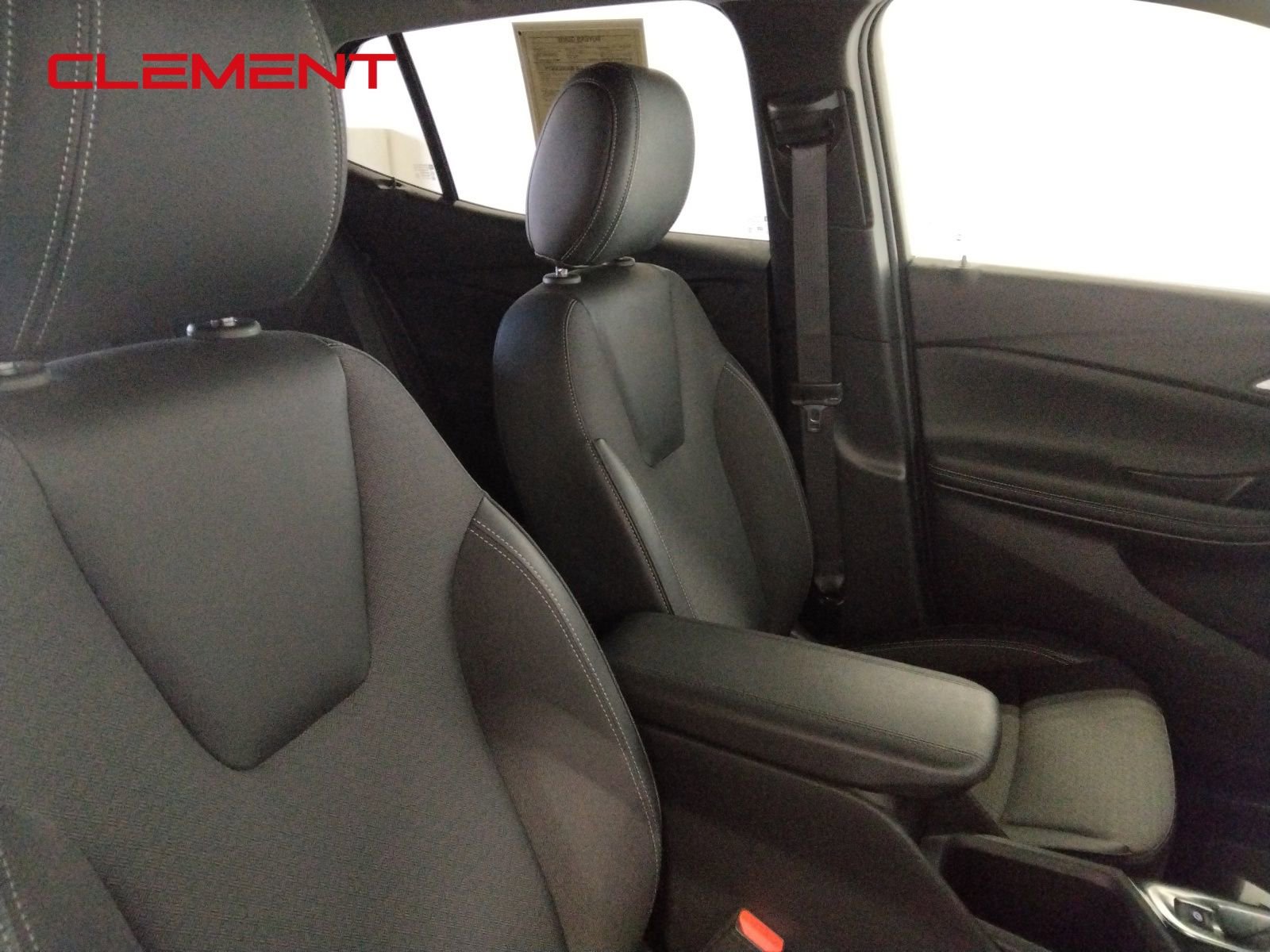 Used 2025 Buick Encore GX Preferred image 39