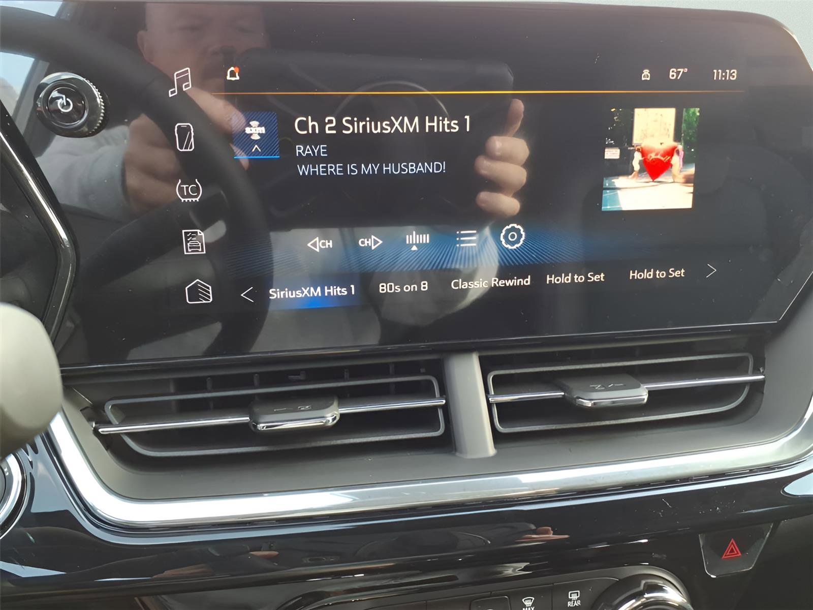 New 2026 Chevrolet Trax RS w/ Driver Confidence Package image 21