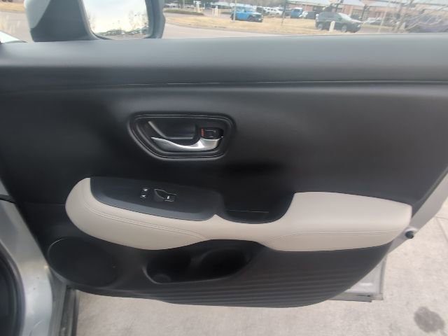 Used 2024 Honda HR-V LX image 31