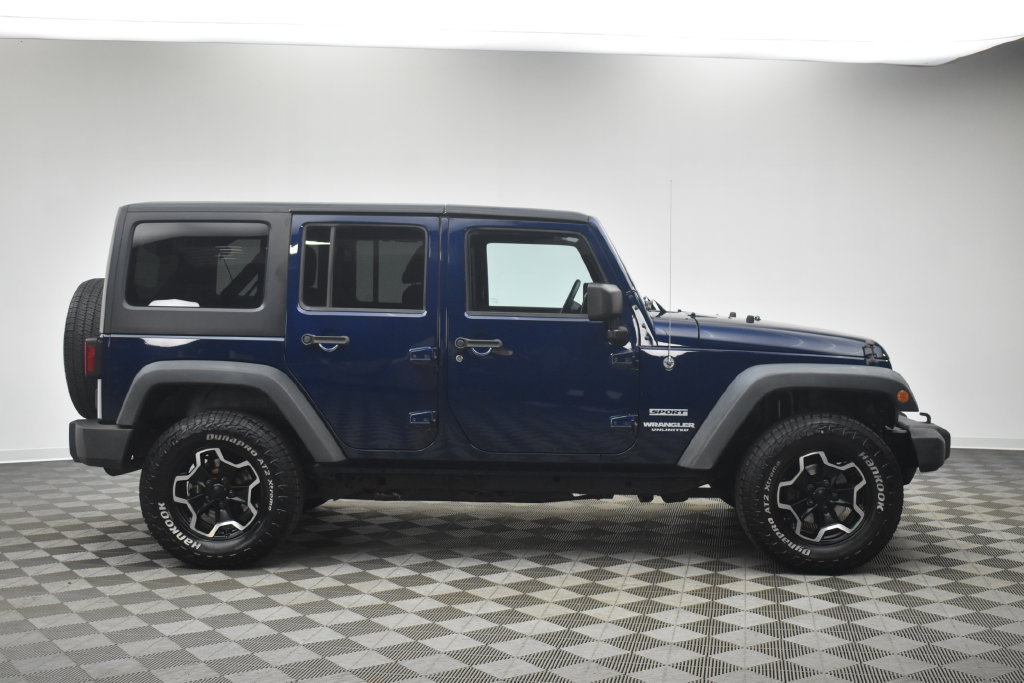 Used 2013 Jeep Wrangler Unlimited Sport AWD/4WD image 11