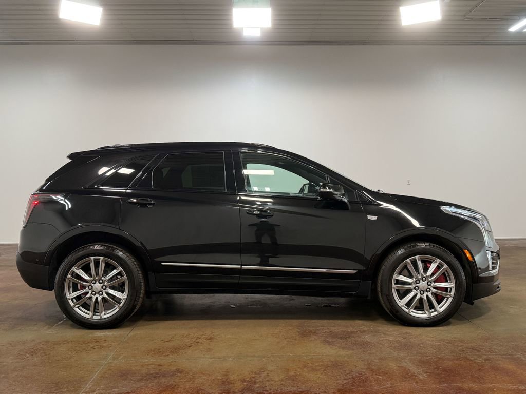 Used 2024 Cadillac XT5 Sportv w/ Technology Package image 23
