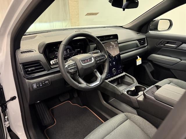 New 2026 GMC Terrain AT4 w/ LPO, Black Badging Package AWD/4WD image 26