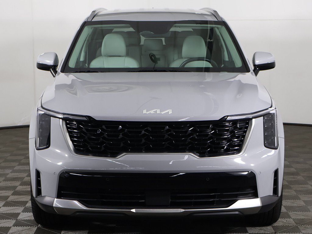 Certified 2026 Kia Sorento S FWD image 11