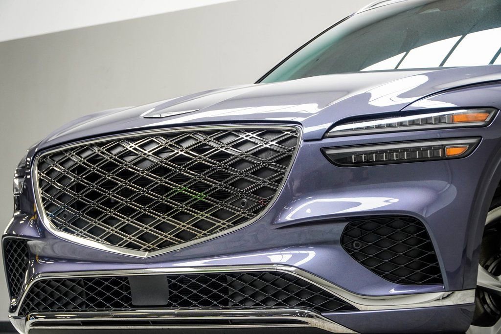 Used 2026 Genesis GV70 2.5T Select image 2