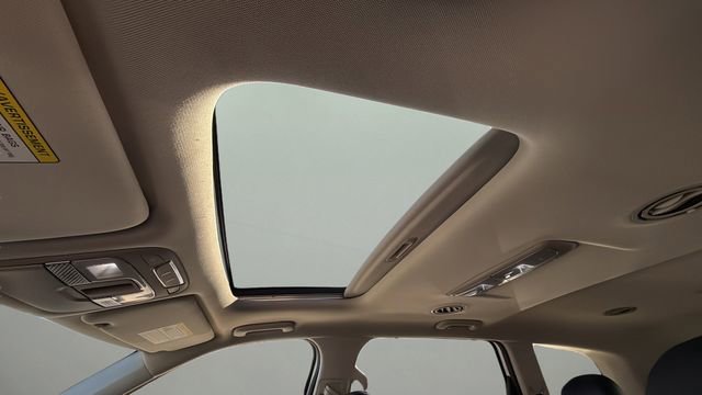 Used 2022 Kia Telluride EX w/ EX Premium Package image 19