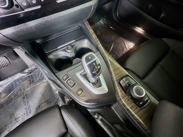 Used 2017 BMW 230i Convertible image 24