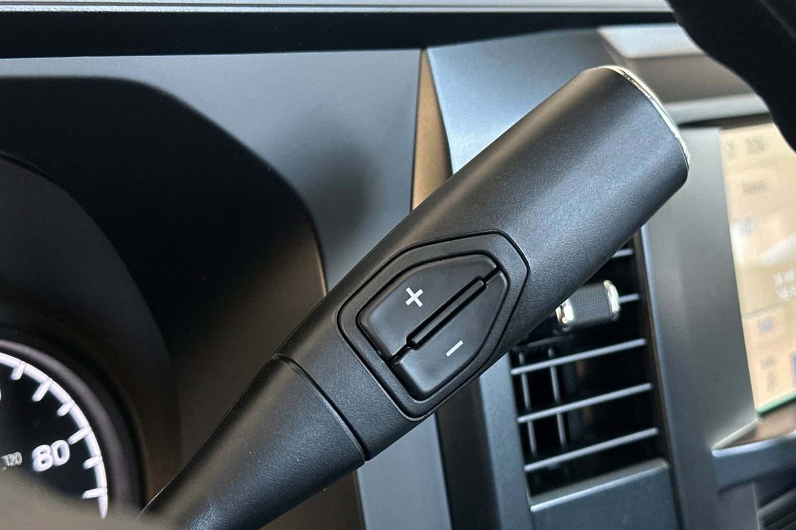 New 2026 Ford F250 XL image 18