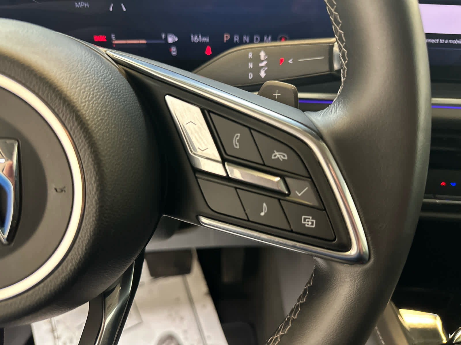 Certified 2025 Buick Envision Preferred image 21