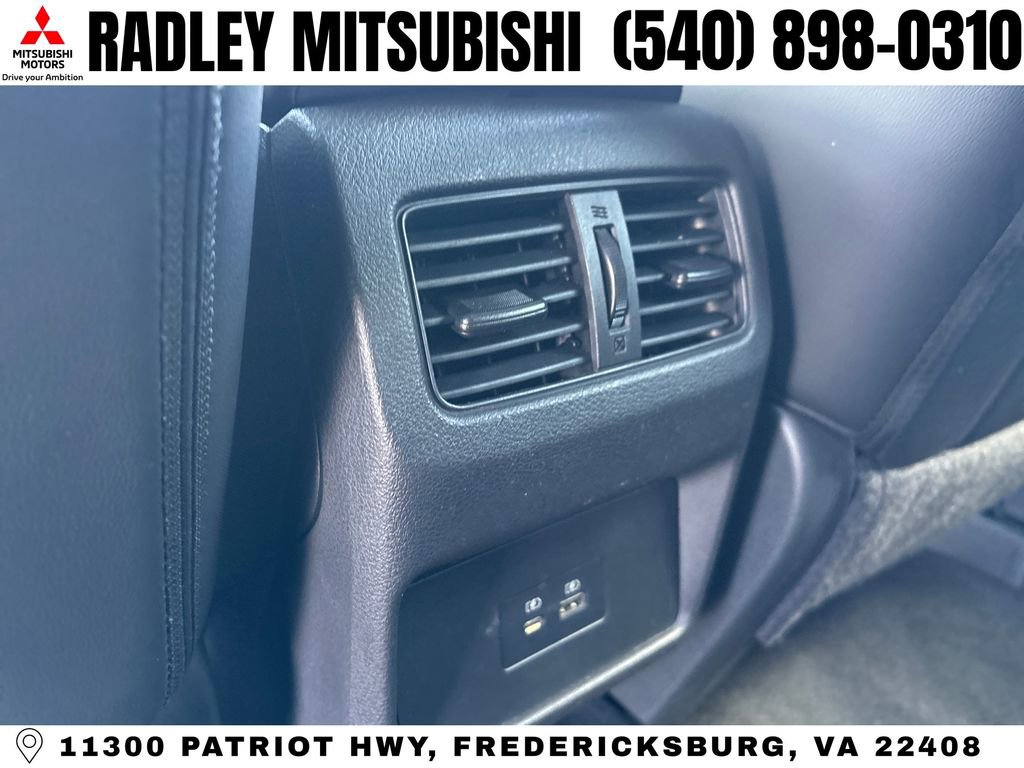 Used 2023 Nissan Rogue SL AWD/4WD image 13