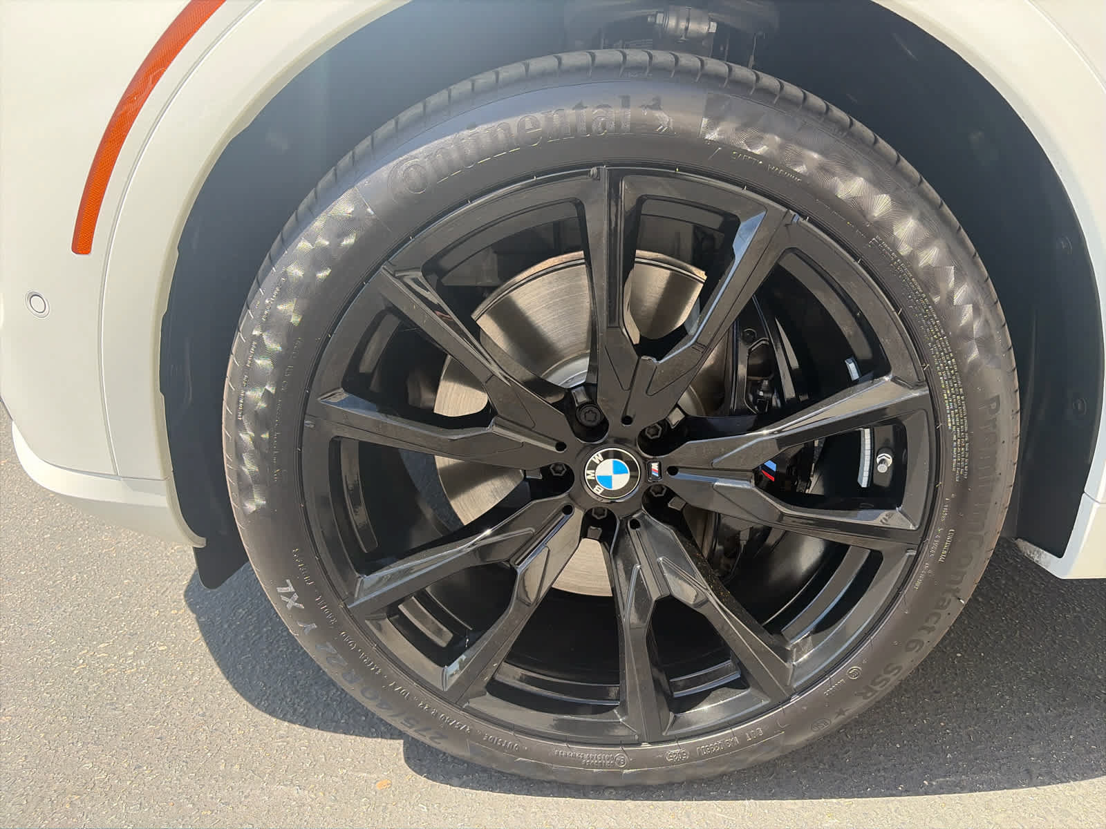 New 2026 BMW X7 M60i AWD/4WD image 9