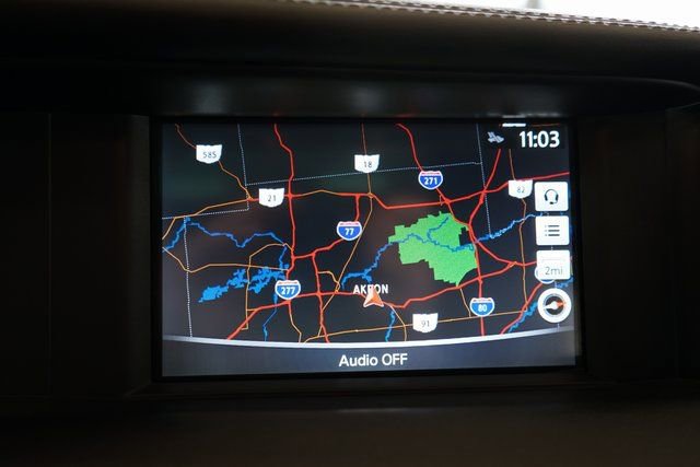 Used 2018 INFINITI QX30 Sport w/ Cargo Package image 8