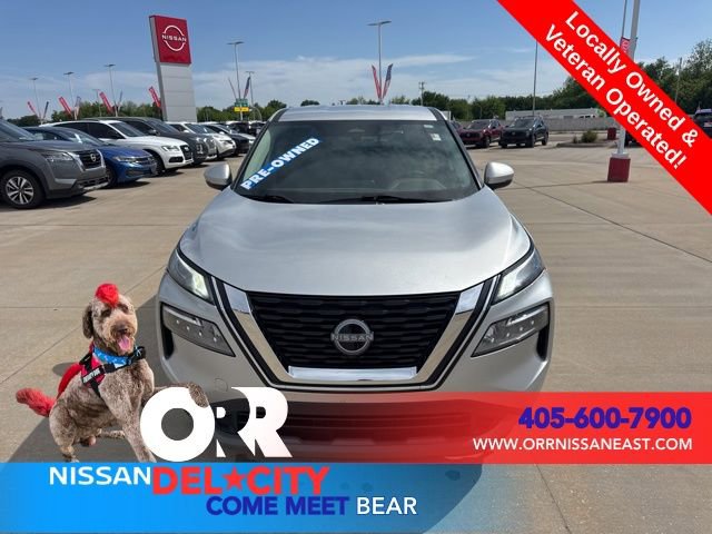 Used 2022 Nissan Rogue SV FWD image 8