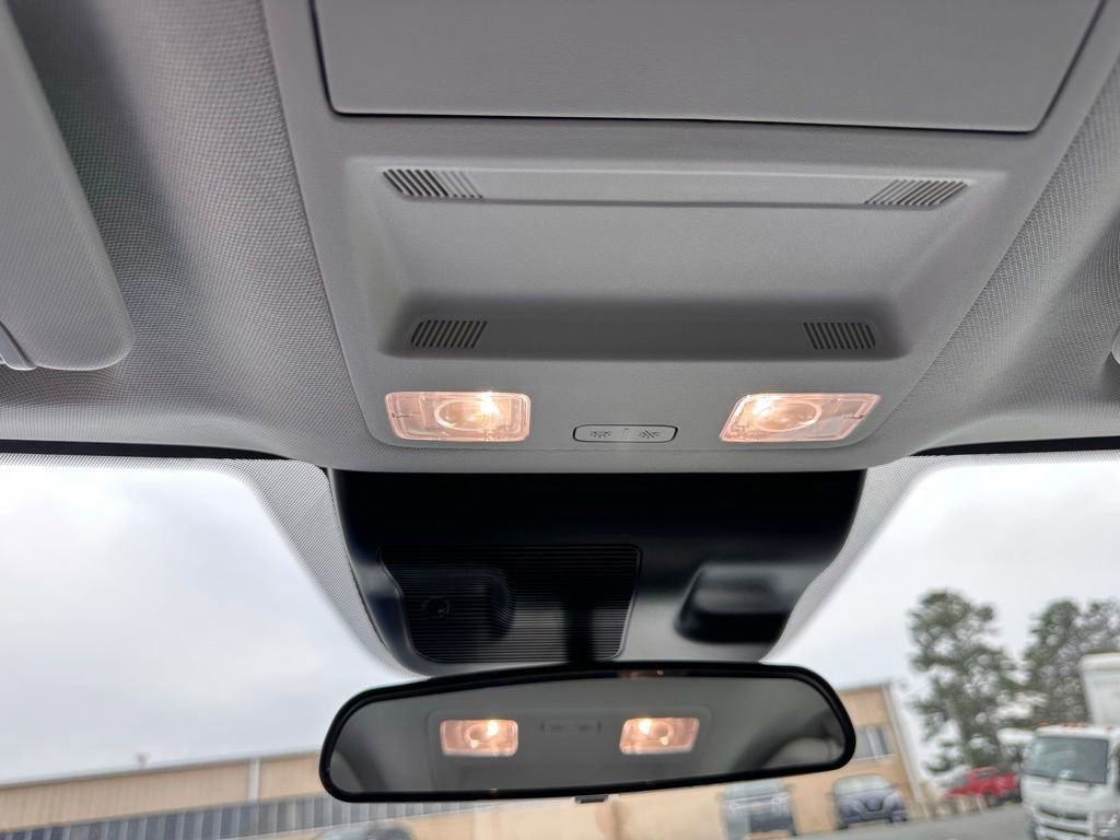 Used 2025 Ford Maverick XLT w/ XLT Luxury Package image 35