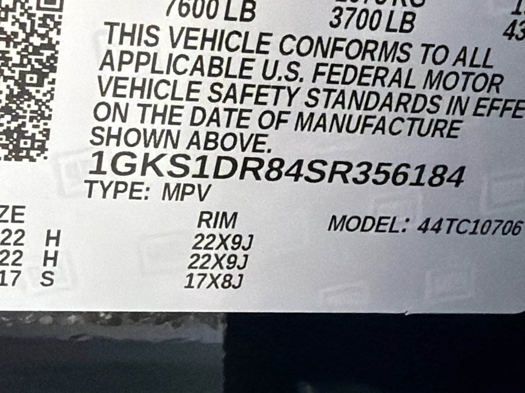 Used 2025 GMC Yukon Denali w/ Denali Reserve Package RWD image 33