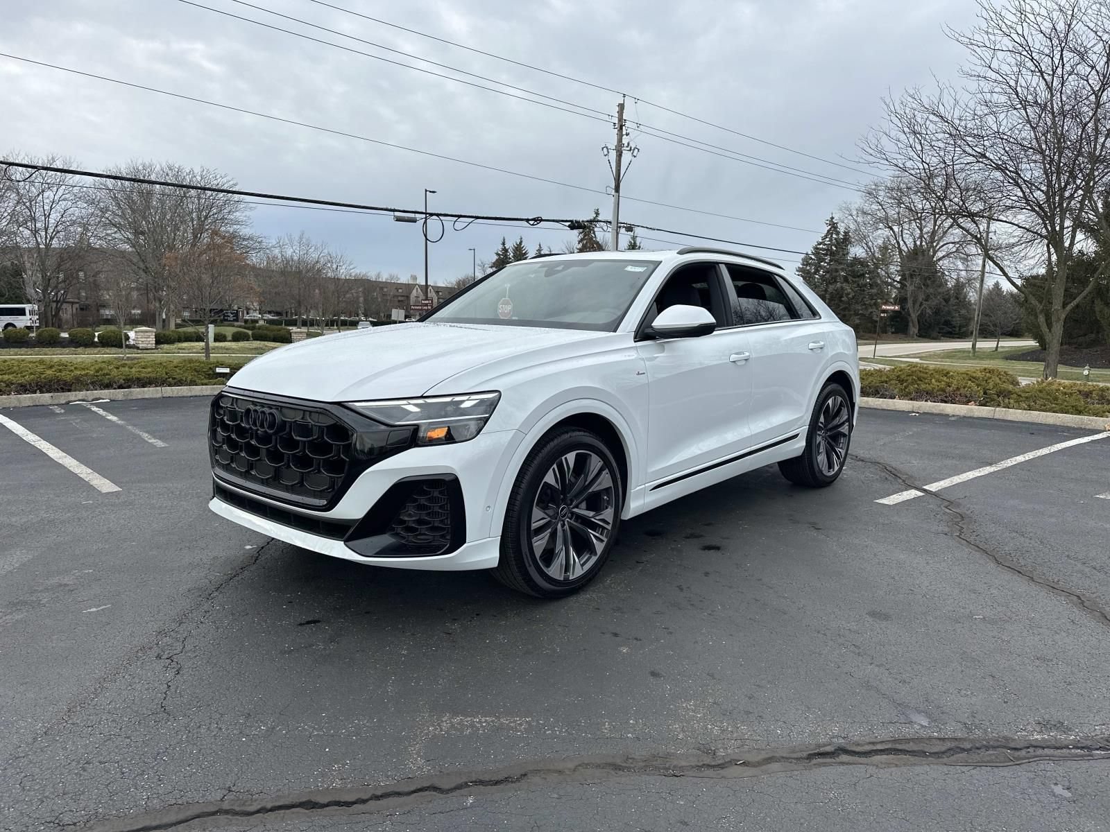 New 2026 Audi Q8 Premium Plus w/ Premium Plus Package AWD/4WD image 3