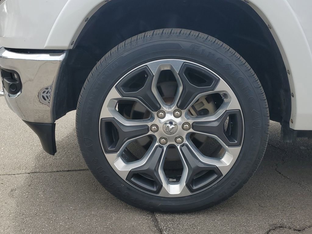 Used 2019 RAM 1500 Limited w/ Advanced Safety Group image 9