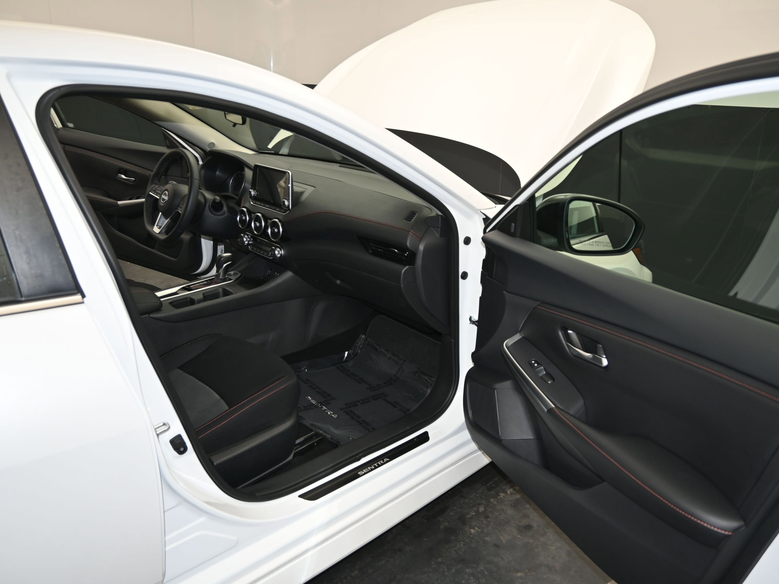 Used 2024 Nissan Sentra SR image 22