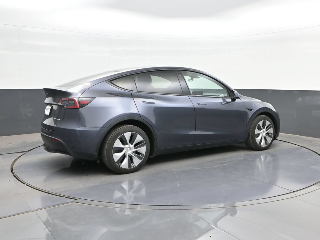Used 2023 Tesla Model Y Long Range AWD/4WD image 15