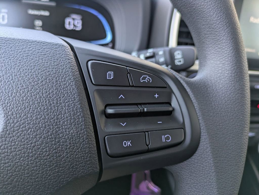 New 2026 Hyundai Venue SE image 19