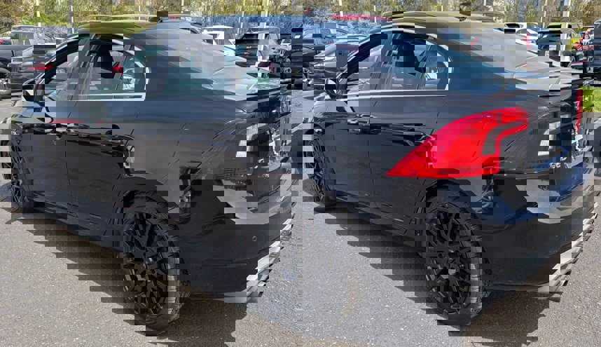 Used 2016 Volvo S60 T6 R-Design Platinum image 7