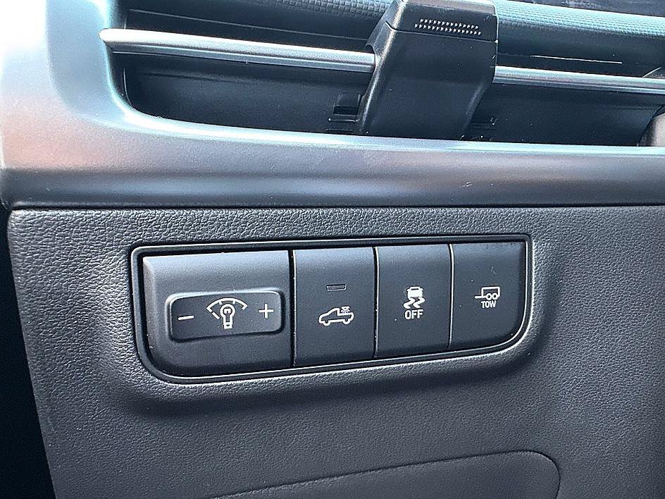 Certified 2025 Hyundai Santa Cruz XRT AWD/4WD image 20