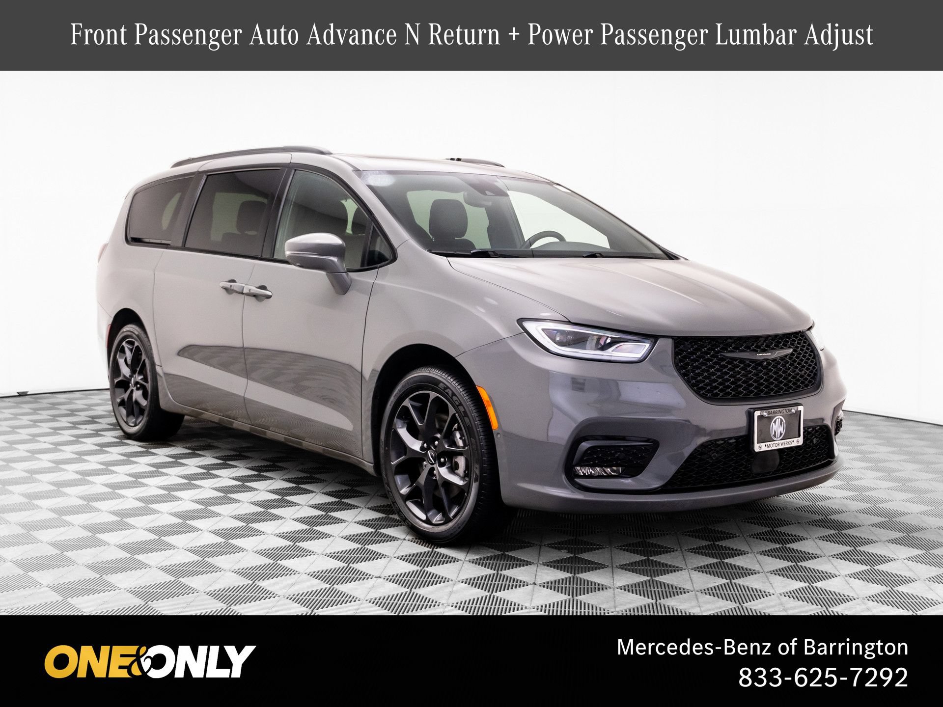 Used 2021 Chrysler Pacifica Touring-L w/ Premium & Safety Sphere Group AWD/4WD image 7