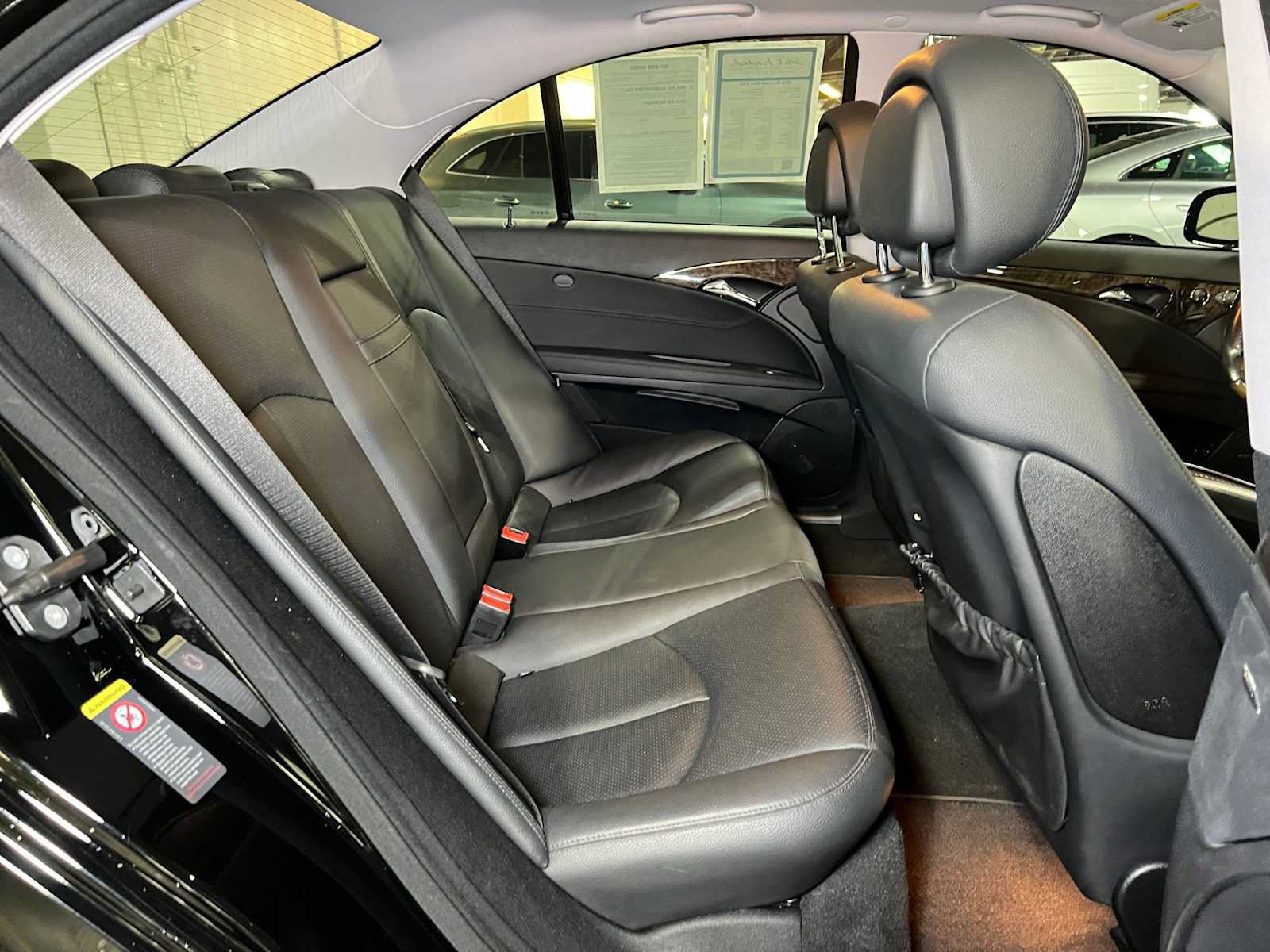 Used 2008 Mercedes-Benz E 350 4MATIC Sedan image 13