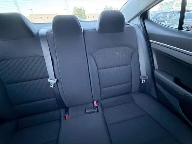 Used 2020 Hyundai Elantra SEL w/ Cargo Package (C1) FWD image 17