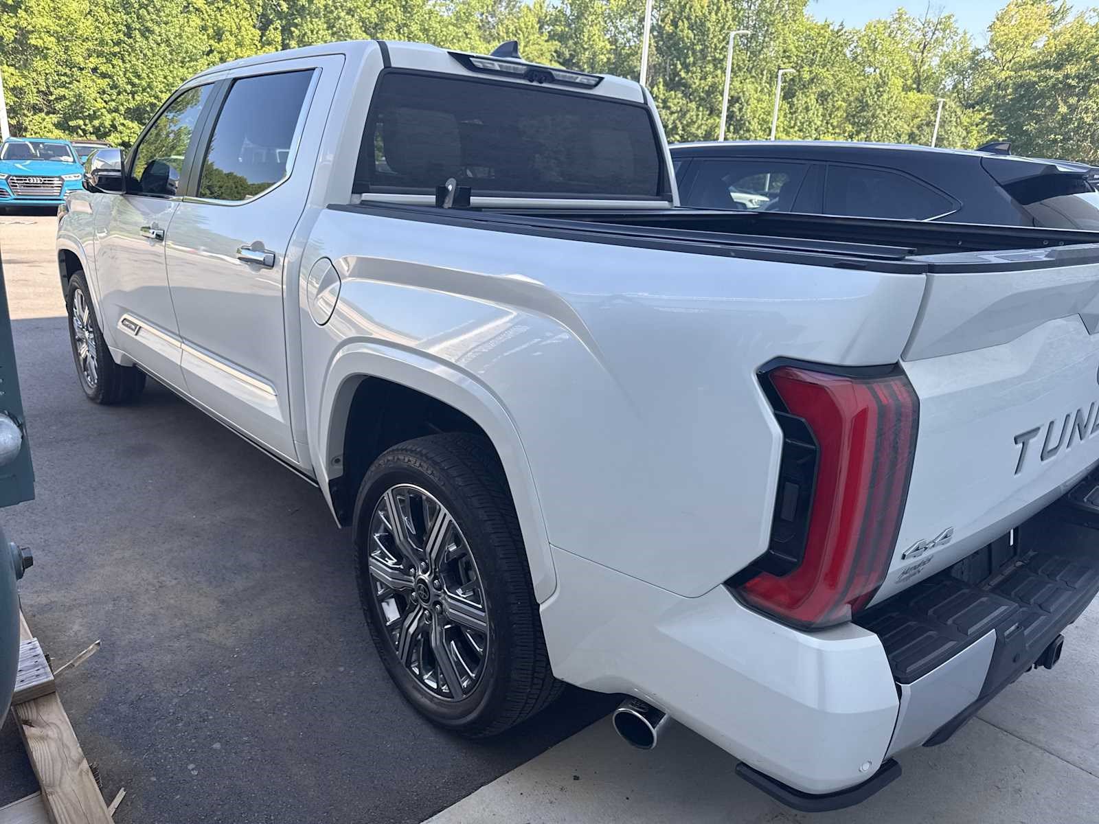 Used 2024 Toyota Tundra Capstone AWD/4WD image 43