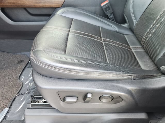 Used 2023 Chevrolet Silverado 1500 High Country w/ Technology Package AWD/4WD image 26