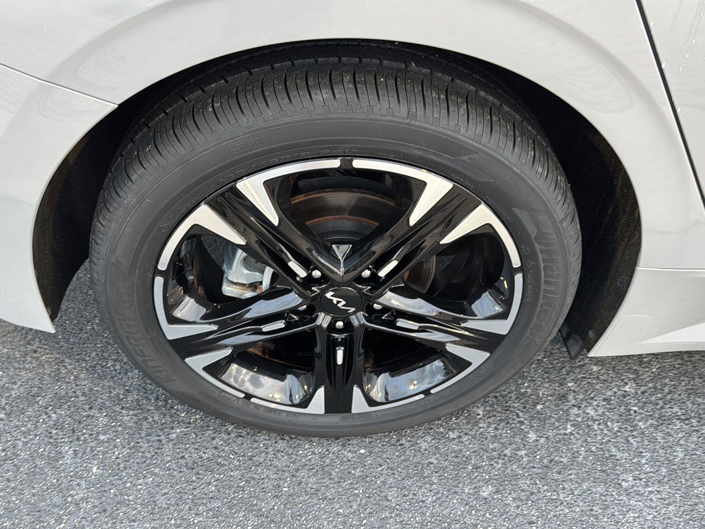 Used 2022 Kia K5 GT-Line w/ GT-Line FWD Premium Package image 35