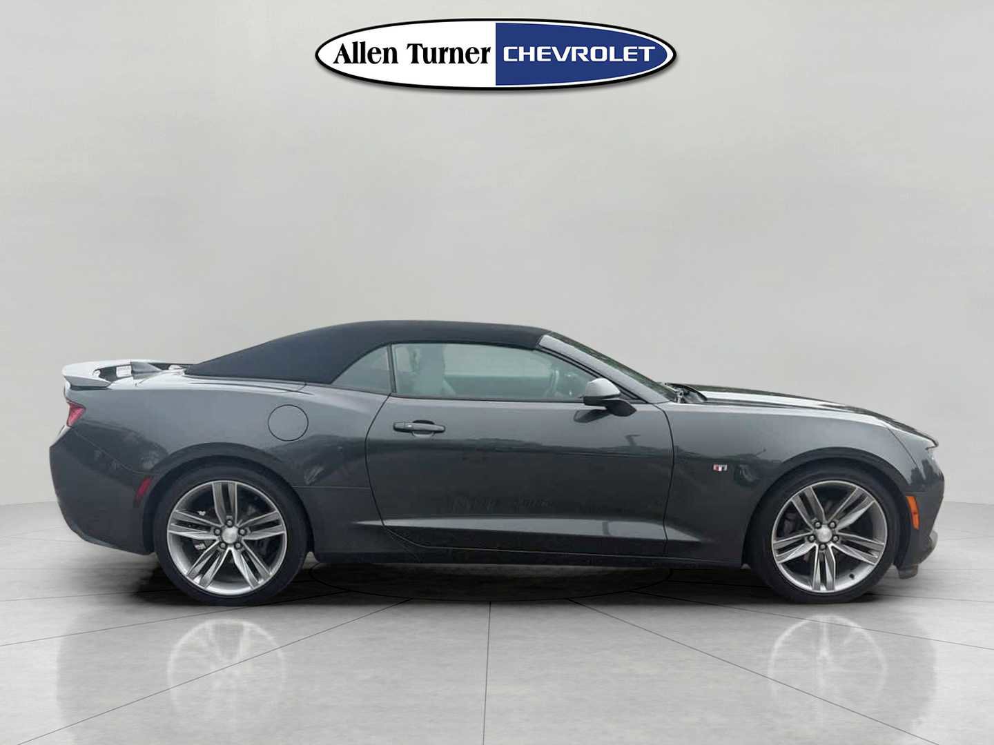 Used 2018 Chevrolet Camaro LT w/ RS Package RWD image 3