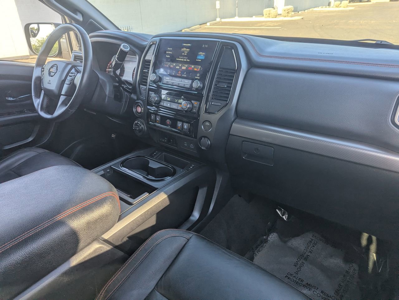 Used 2021 Nissan Titan PRO-4X w/ Pro-4x Convenience Package AWD/4WD image 14
