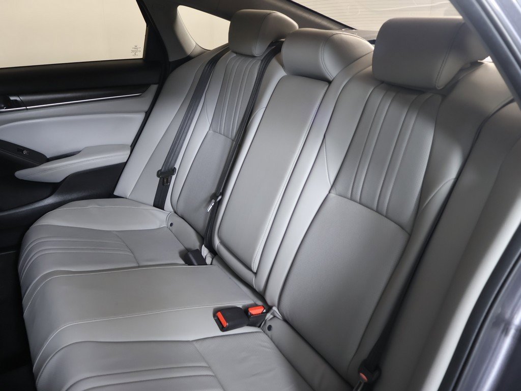 Used 2018 Honda Accord EX-L image 30