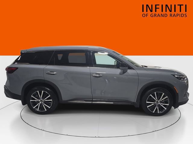 Used 2025 INFINITI QX60 Sensory AWD/4WD image 4
