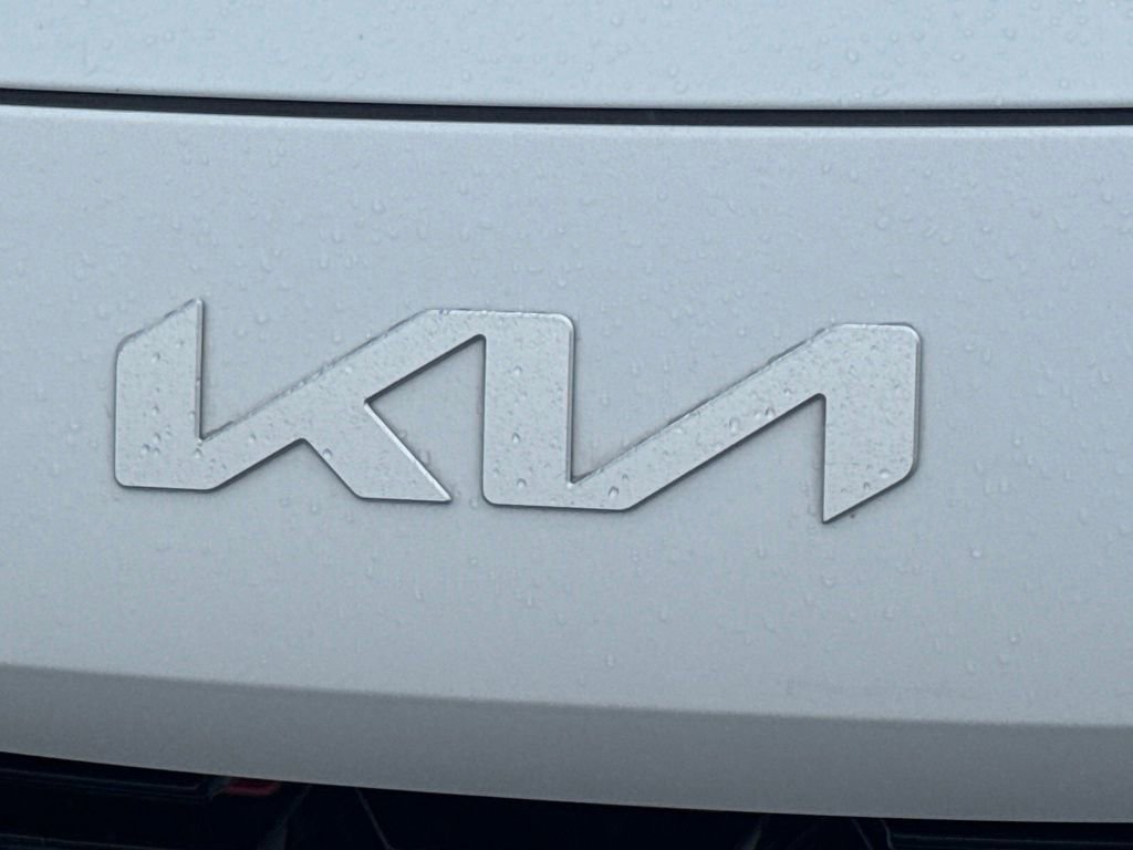 Used 2022 Kia Forte GT-Line w/ GT-Line Premium Package image 16